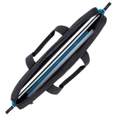 RivaCase 8037 Black
